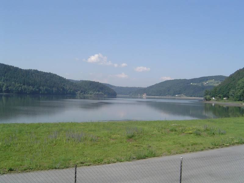 Jezioro Czchowskie