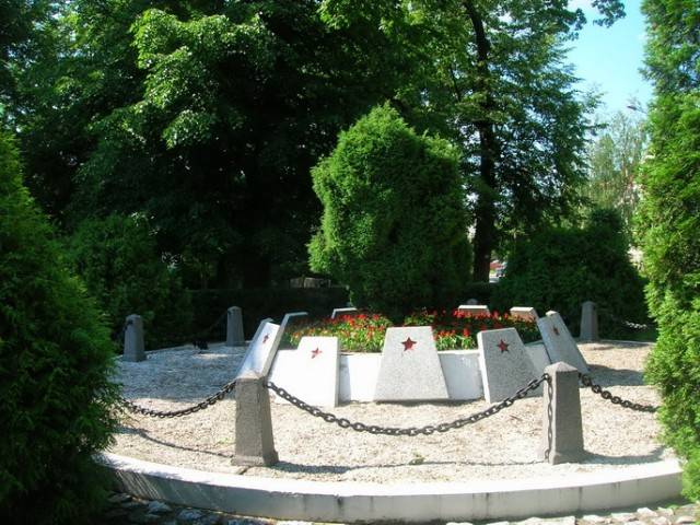 751.jpg