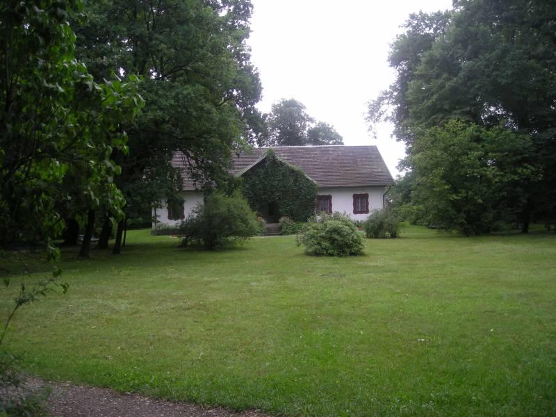 dwór, dołedze