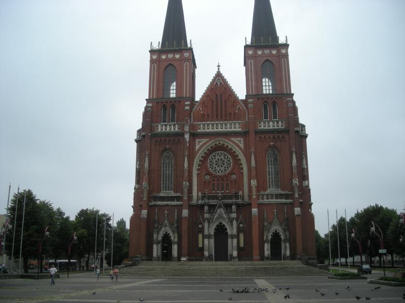 Bazylika archikatedralna świętej rodziny w częstochowie