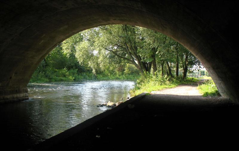 most, rzeka