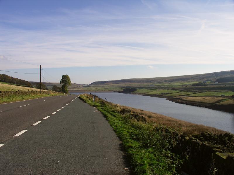 gdzies miedzy ripponden a oldham