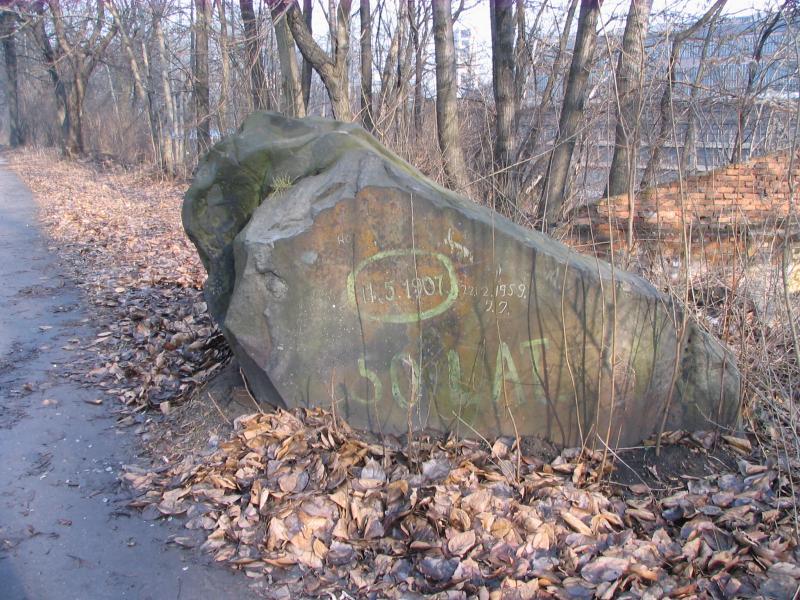 zabrze, huta, głaz, napis