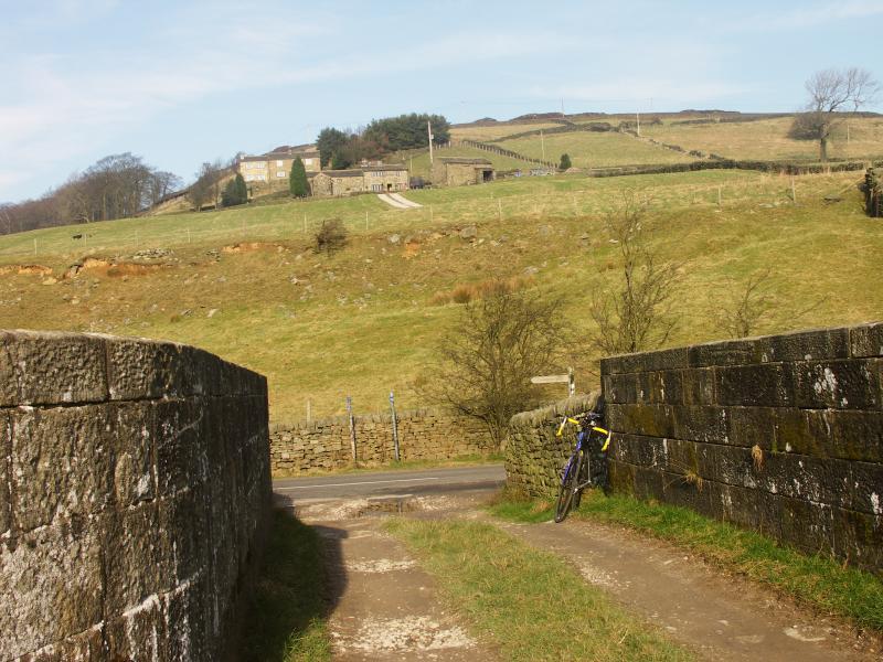 countryside, ponden reservoir, haworth, yorkshire, west yorkshire, wuthering heights