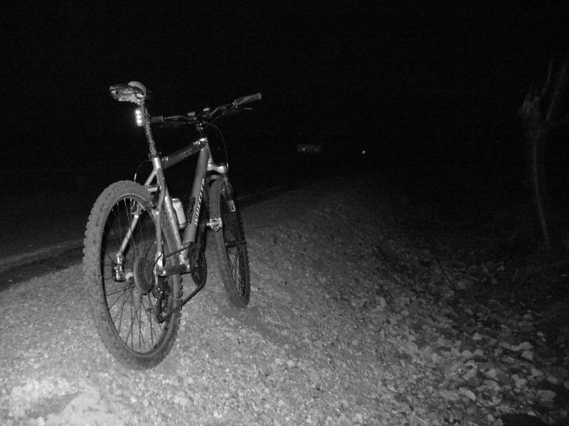 Nocna jazda rowerem