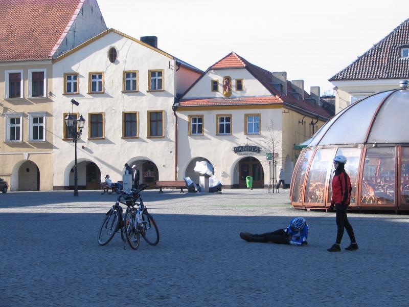 rowery, rynek, ludzie, tarnowskie góry, budynki