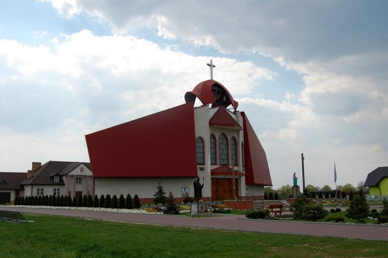 Ożarowice - kościół
