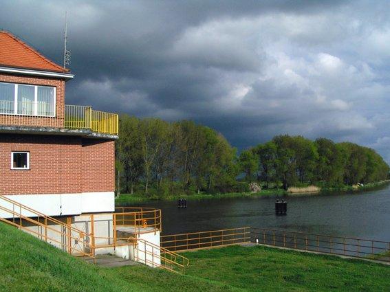 burza, chmury, ratowice