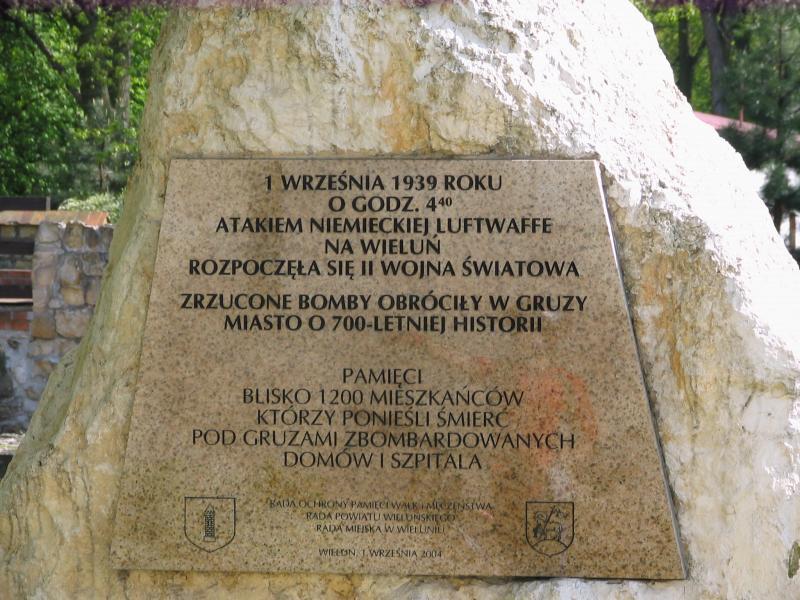 tablica, wojna, wieluń, obelisk