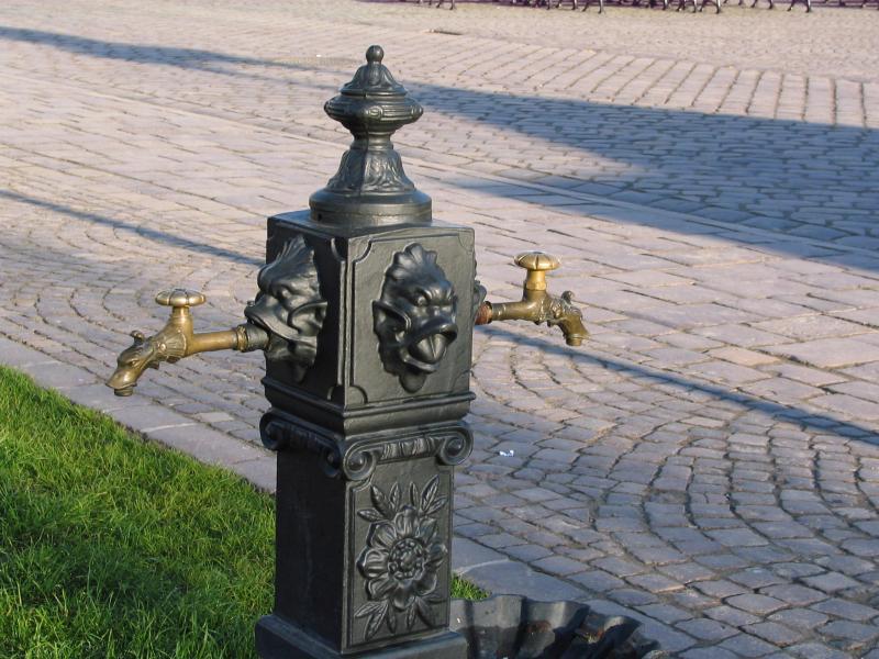rynek, rano, rzeszów, pompa