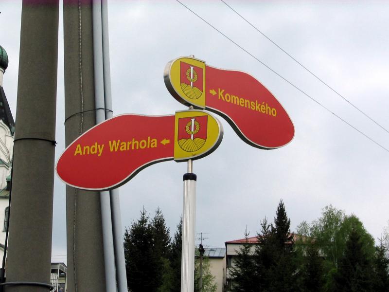 słowacja, medzilaborce, tabliczki, nazwy ulic