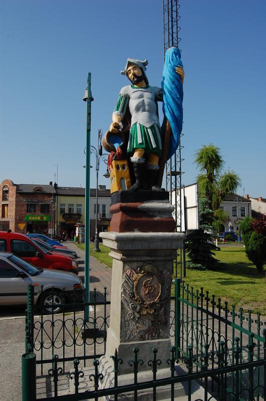Szczekociny - pomnik