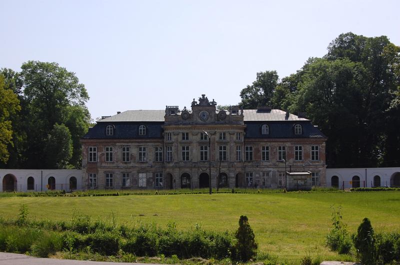 Szczekociny pałac Dębińskich