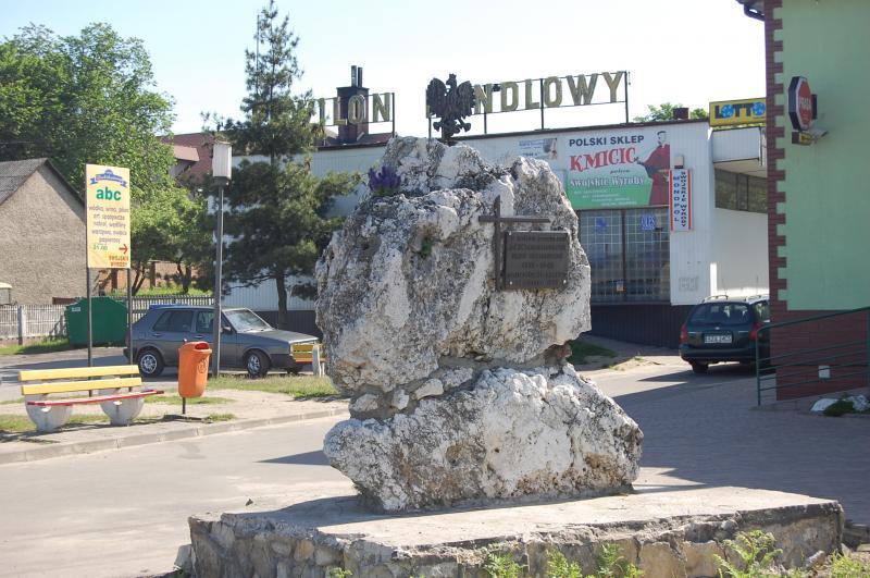 Kroczyce - pomnik