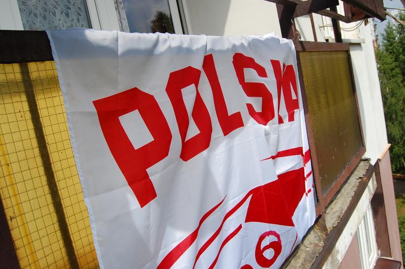 flaga, polska, balkon, biało czerwoni