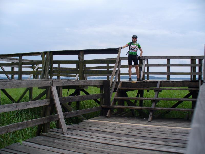Pomost widokowy nad Jeziorem Gardno