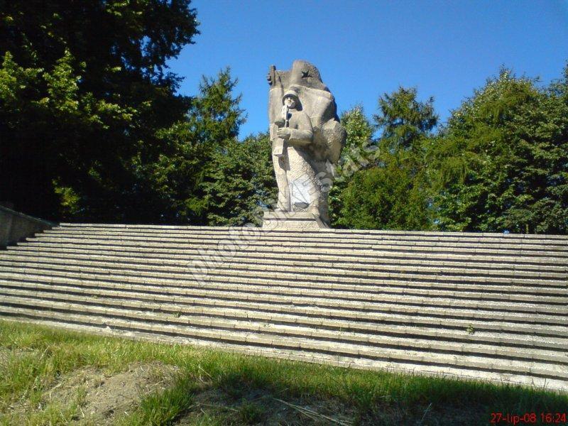pomnik, duch, żukowo