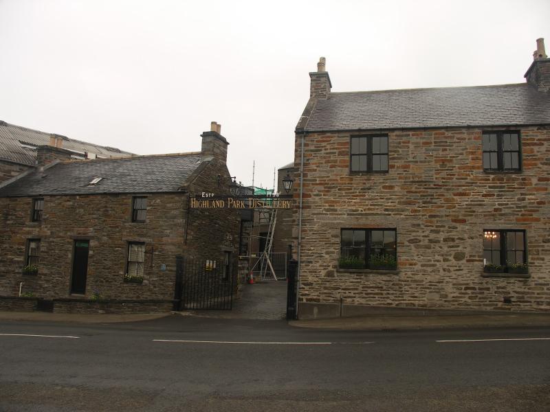 scotland, north sea, orkney, kirkwall, distillery
