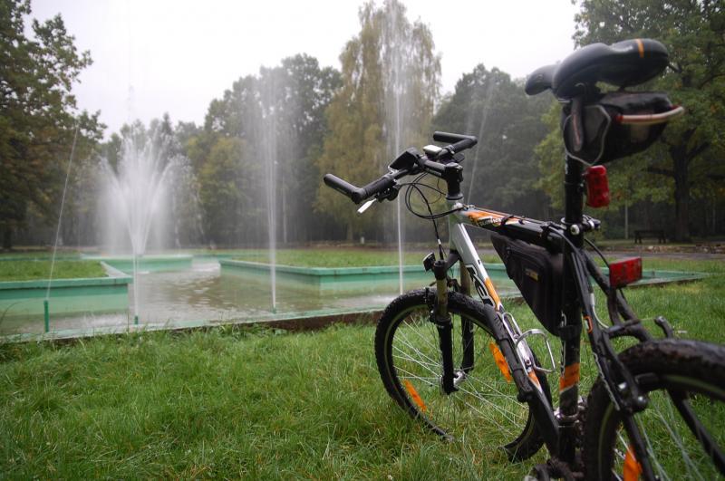 park, dąbrowa górnicza, park zielona, rower