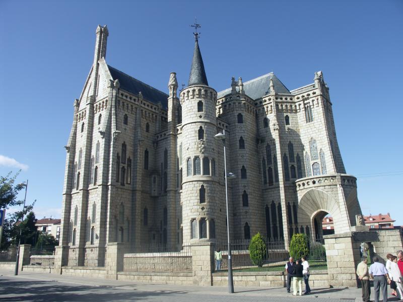 espana, galicia, lugo, palacio de gaudi