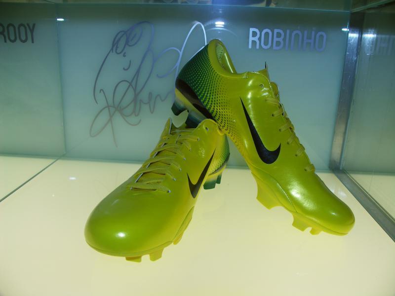espana, madrit, estadio santiago bernabeu, robinho