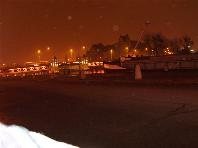 38449.jpg