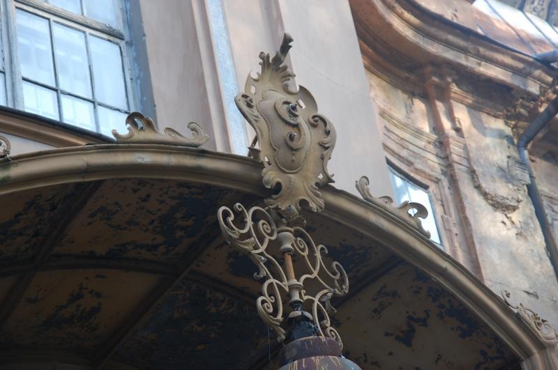 brzesko, pałac goetzów okocimskich