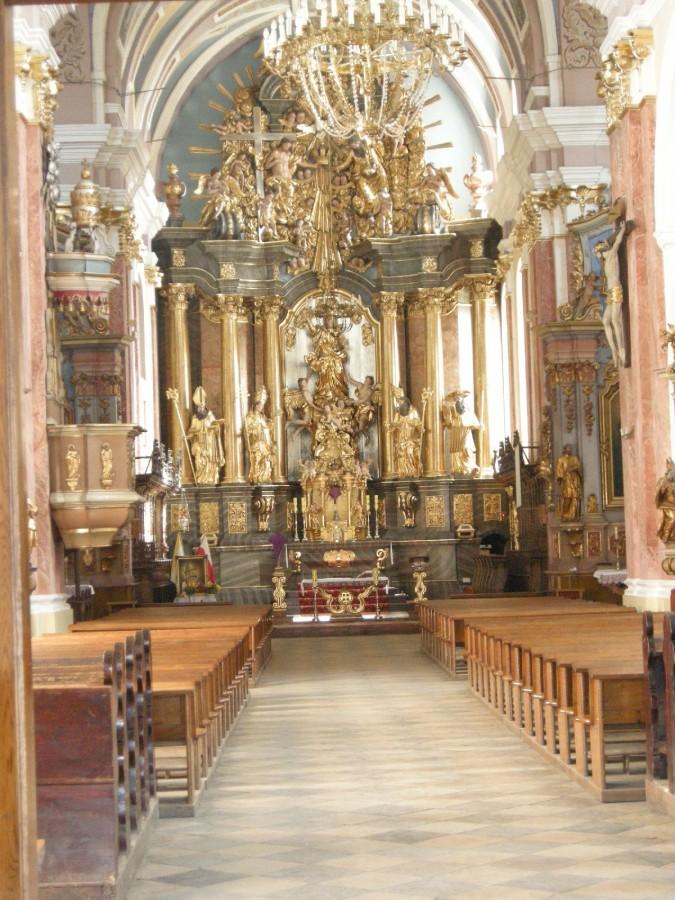 Ołtarz kościoła w Mstowie