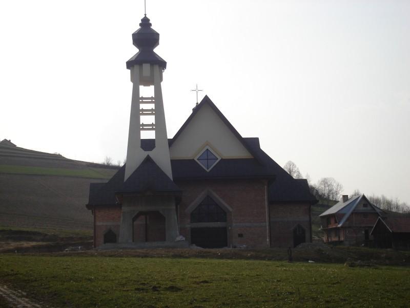 nowy kościół w Przydonicy