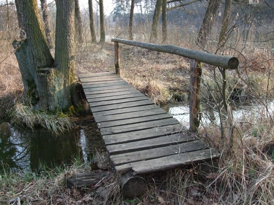 mostek między jeziorami