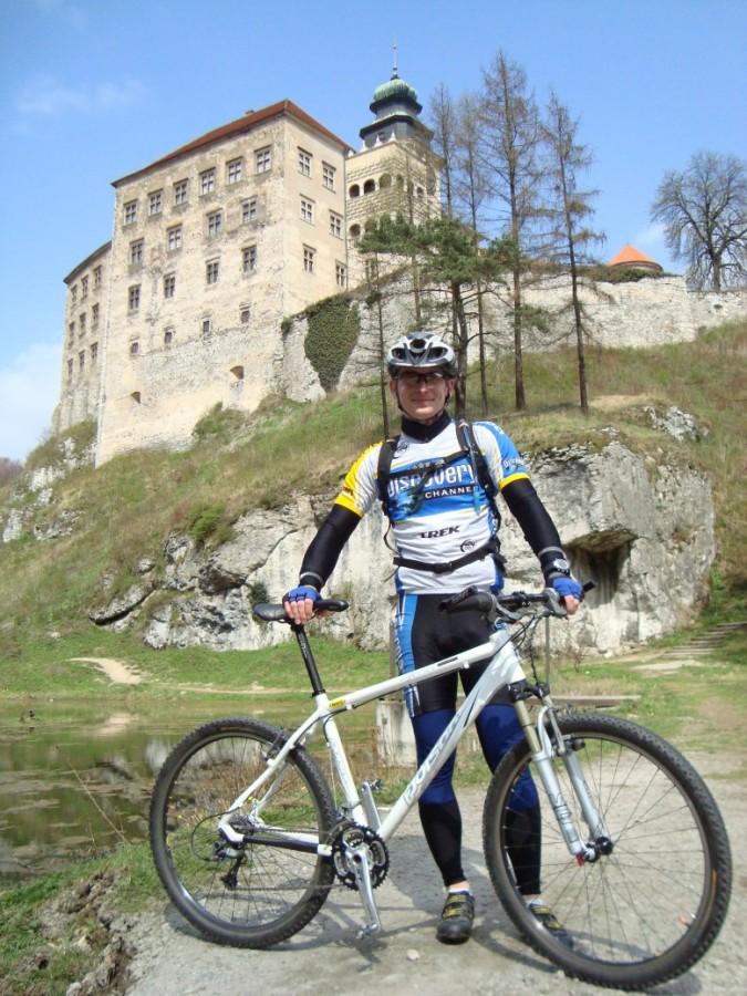 Przy zamku w Pieskowej Skale