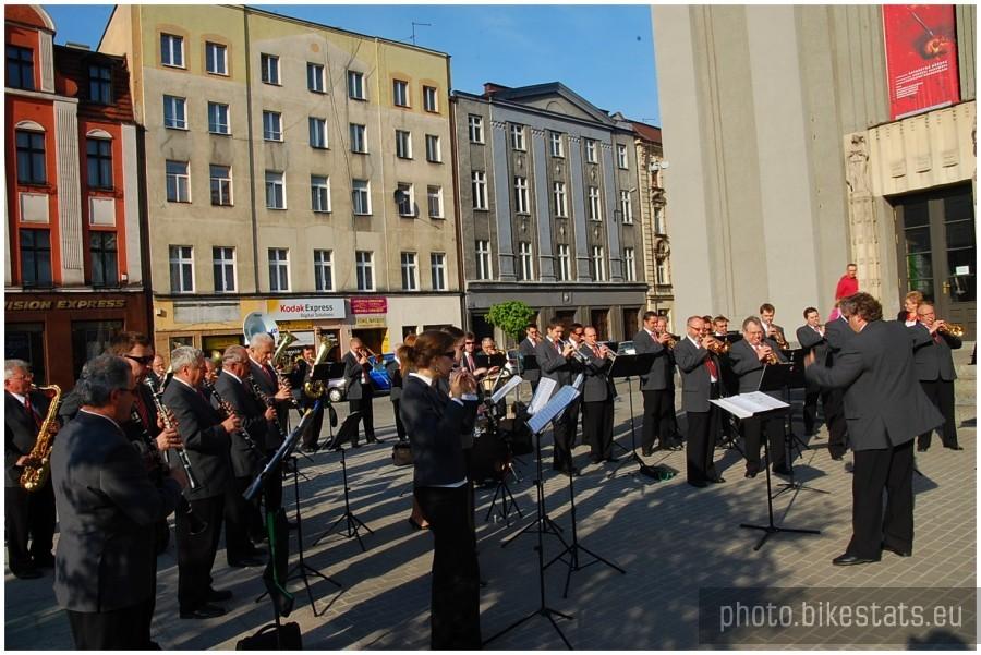 masie przygrywała orkiestra:)
