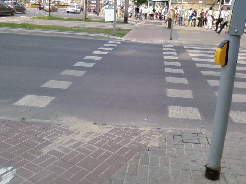 Nareszcie przejazd bez krawężnika