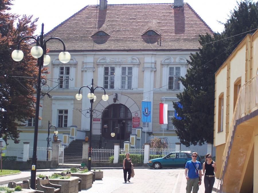 barokowy pałacyk-siedziba urzędu miasta w Otmuchowie
