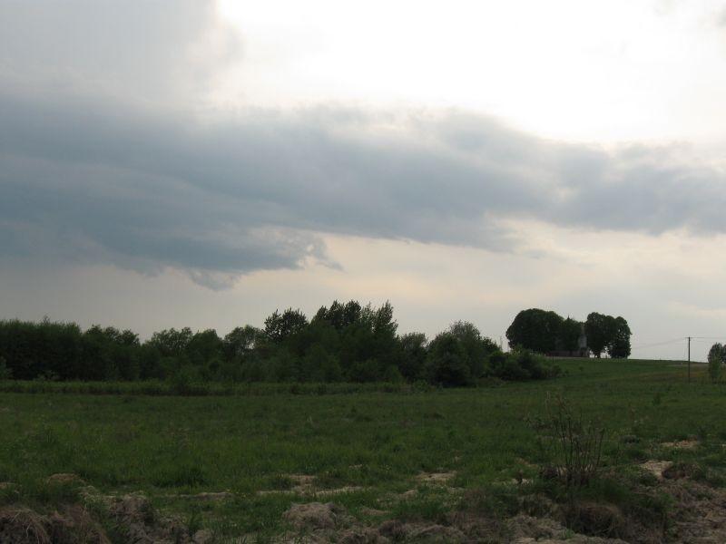 Się chmurzy.