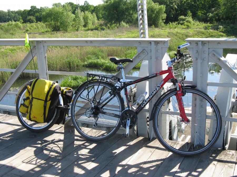 Rower z przyczepką na sluzie
