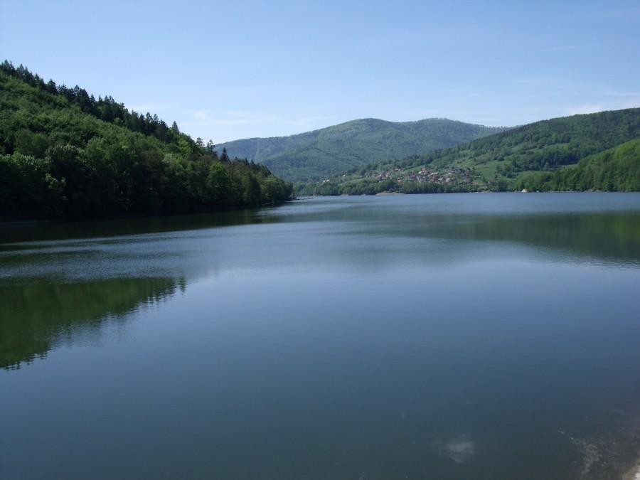 Widok z zapory w Porąbce