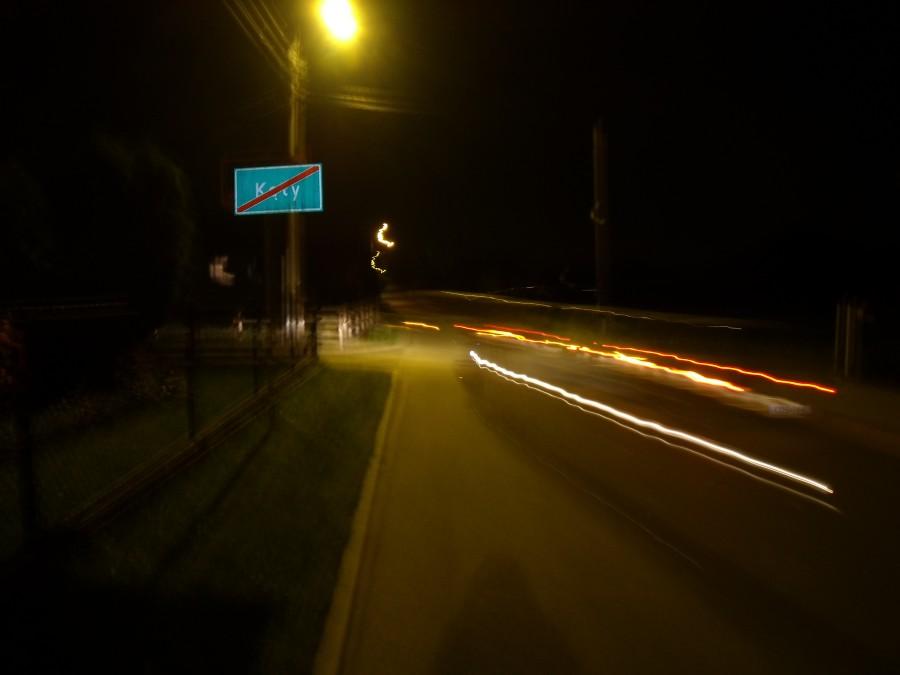 Kęty nocą