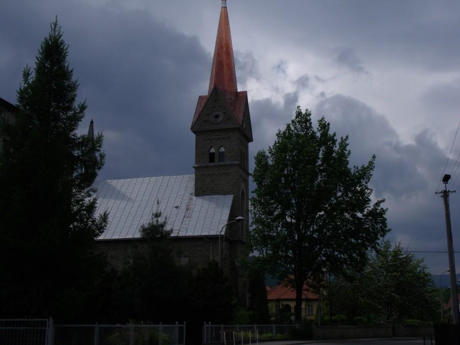 kościół w Porąbce