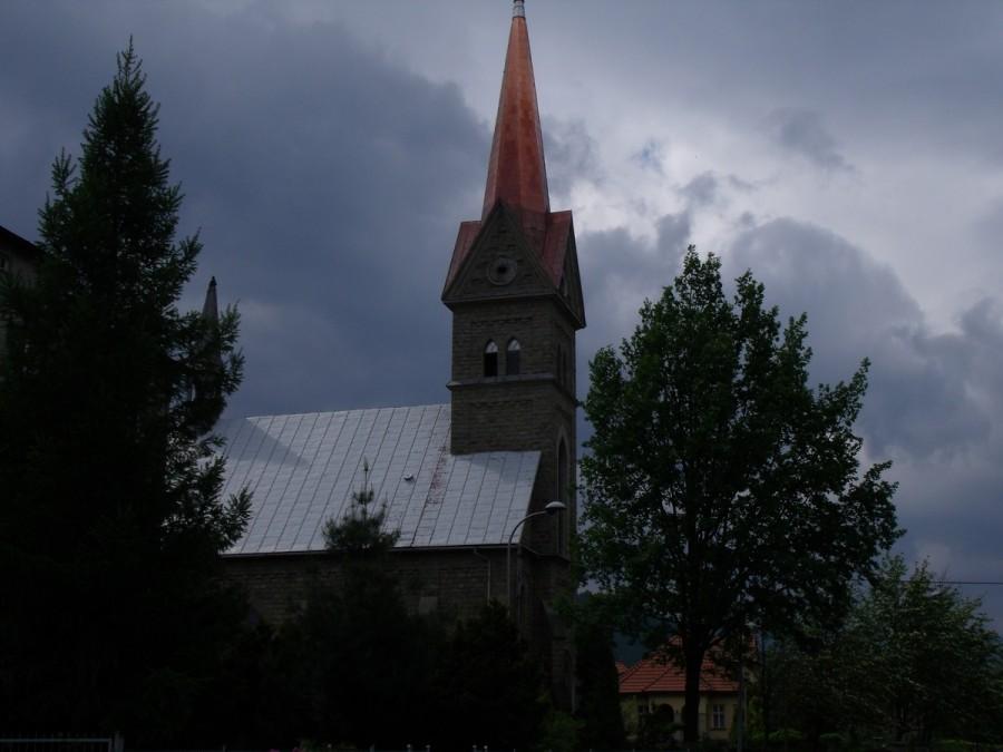 kościół w Porąbce