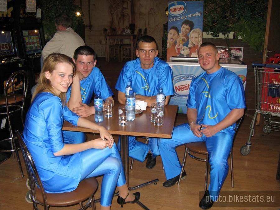 Blue zoomersi - złapani przez kosmę100 ;)