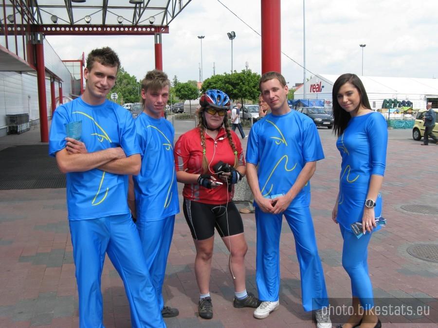 Blue zoomersi i Kosma