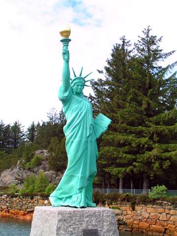 Oczywiście Statua Wolności, ale oczywiście nie w NY ;)