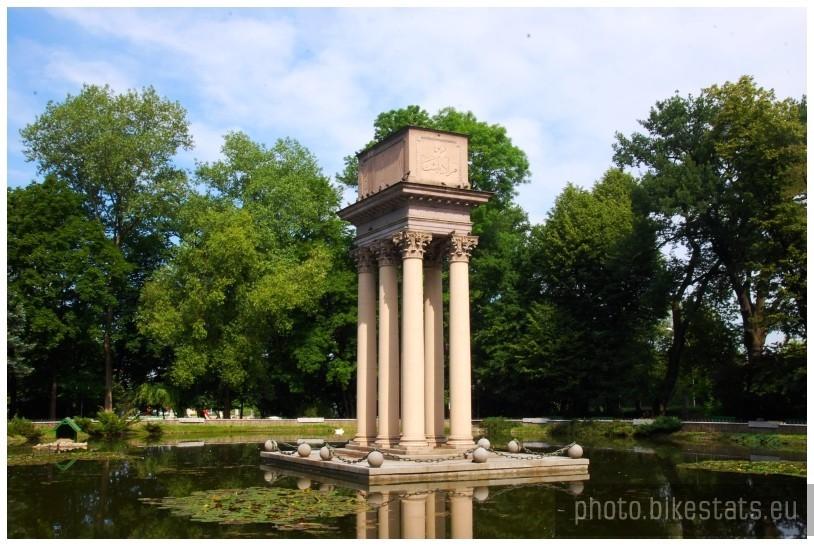 Park Strzelecki z Mauzoleum Józefa Bema