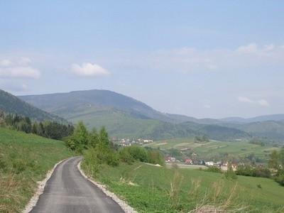 Widok na Skrzyczne z Radziechów