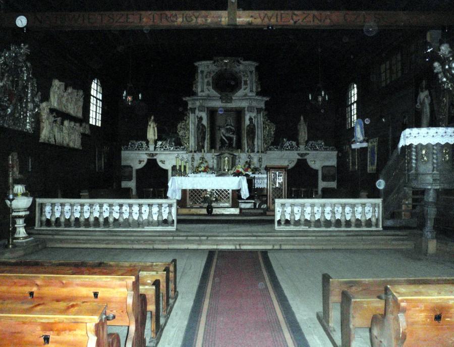 Ołtarz w koszęcińskim kościele
