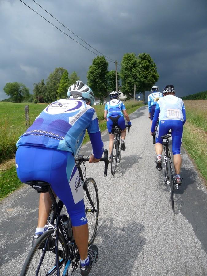 RTF Remscheid-Lennep - ciemne chmury na trasie