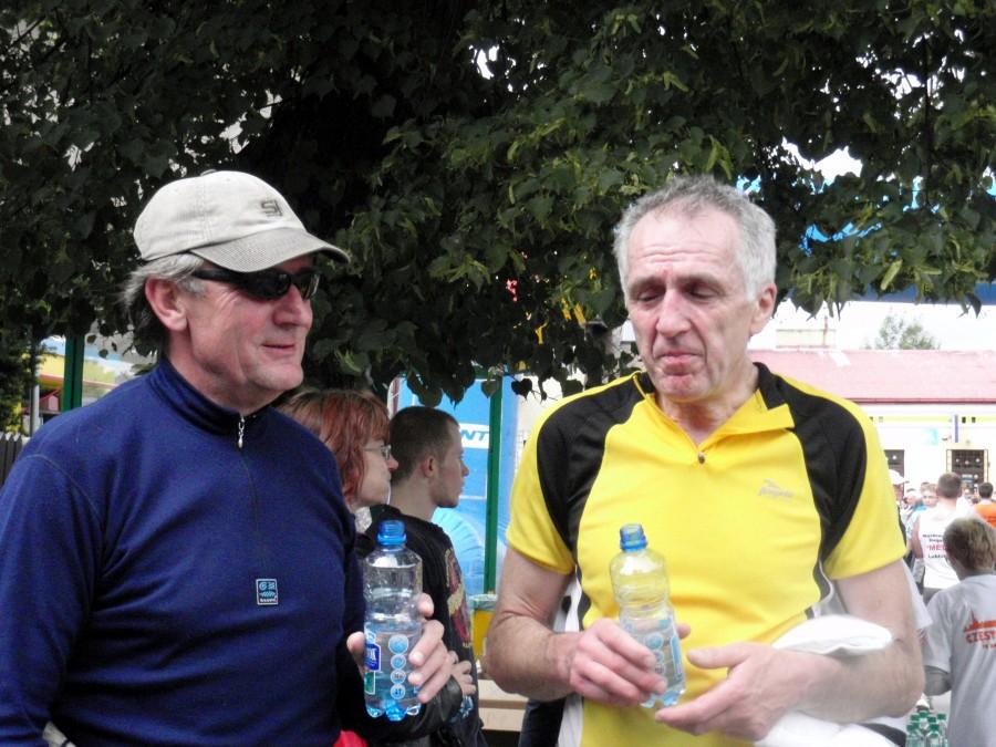 Dwaj rowerzyści