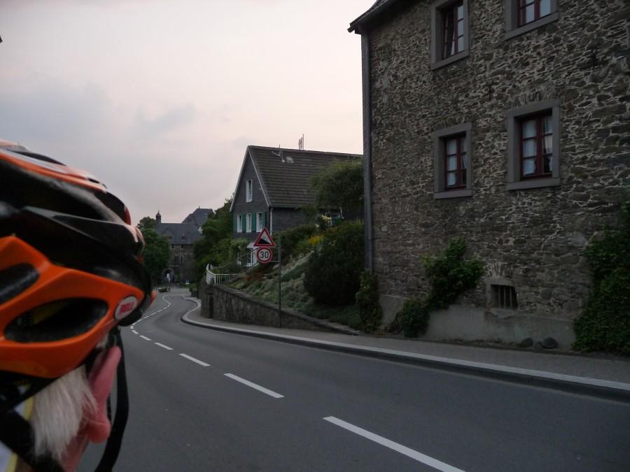 Wieczorny trening na Wermelskirchen - Schloss Burg