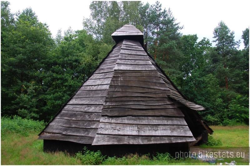 Grądy - szałas